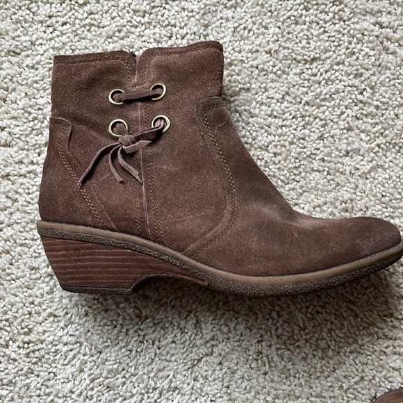Naturalizer Sydney Boot - Picture 7 of 13